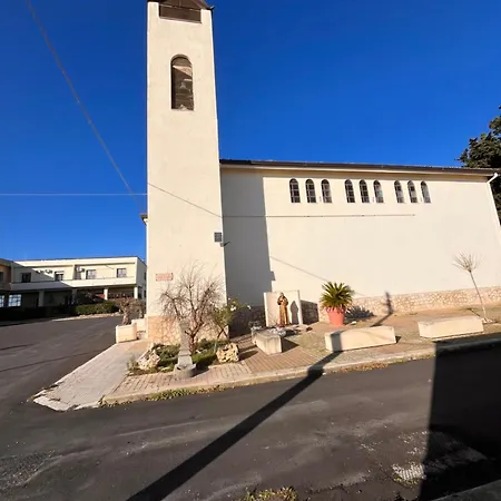 Borgo Dolcecanto * Гравина-ин-Пулья